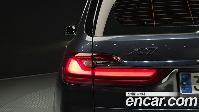 BMW X7 (G07) xDrive 30d M Sport 6 STR 2020 — фото 23