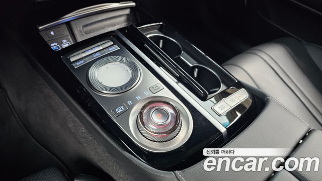 Genesis G80 (RG3) Gasoline 2.5 Turbo AWD 2022 — фото 9