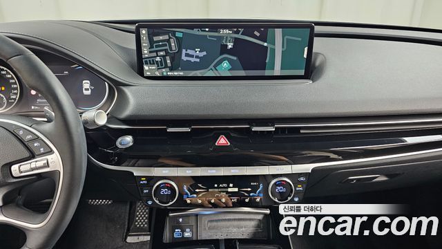 Genesis G80 (RG3) Gasoline 2.5 Turbo AWD 2022 — фото 13