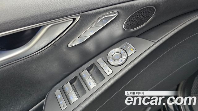 Genesis G80 (RG3) Gasoline 2.5 Turbo AWD 2022 — фото 16