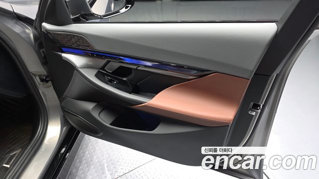 BMW 5 Series (G60) 530i xDrive M Sport Pro Special Edition 2026 — фото 24