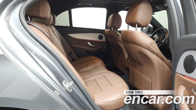 Mercedes-Benz E-Class (W213) E250 Avantgarde 2021 — фото 11
