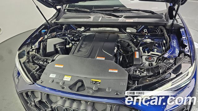 Audi Q5 (80A) 40 TFSI Quattro Sportback S Line 2025 — фото 6