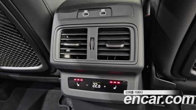 Audi Q5 (80A) 40 TFSI Quattro Sportback S Line 2025 — фото 18