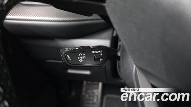 Audi Q5 (80A) 45 TFSI Quattro S Line Black Ediiton 2025 — фото 19