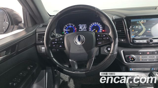 KG Mobility (SsangYong) Rexton Sports Khan Diesel 2.2 4WD Prestige (Leaf) 2021 — фото 13