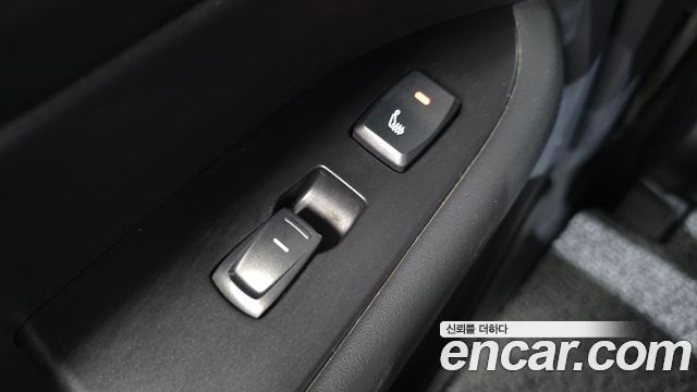 KG Mobility (SsangYong) Rexton Sports Khan Diesel 2.2 4WD Prestige (Leaf) 2021 — фото 18