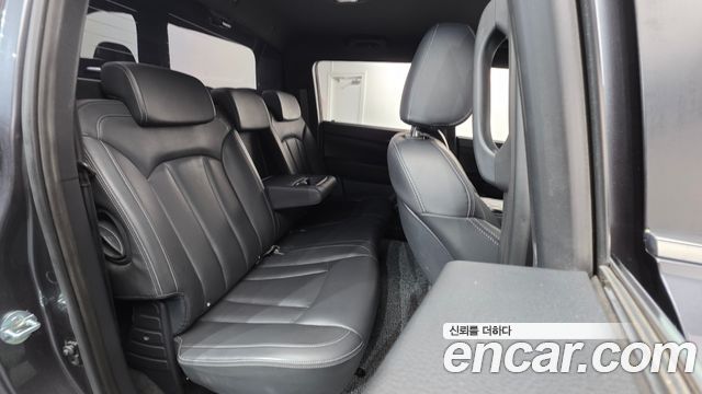 KG Mobility (SsangYong) Rexton Sports Khan Diesel 2.2 4WD Prestige (Leaf) 2021 — фото 19