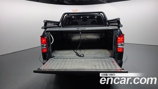 KG Mobility (SsangYong) Rexton Sports Khan Diesel 2.2 4WD Prestige (Leaf) 2021 — фото 20