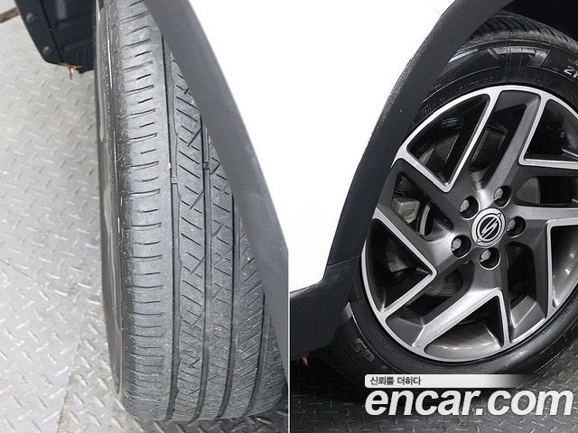 KG Mobility (SsangYong) Very New Tivoli Gasoline 1.5 2WD V3 2022 — фото 24