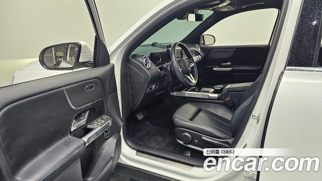 Mercedes-Benz GLB-Class (X247) GLB200 d 2022 — фото 10