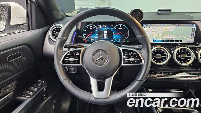 Mercedes-Benz GLB-Class (X247) GLB200 d 2022 — фото 13