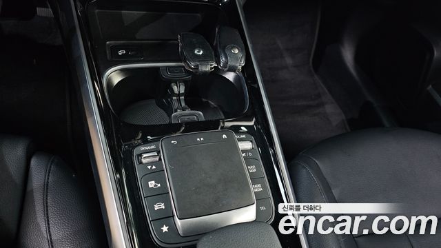 Mercedes-Benz GLB-Class (X247) GLB200 d 2022 — фото 18