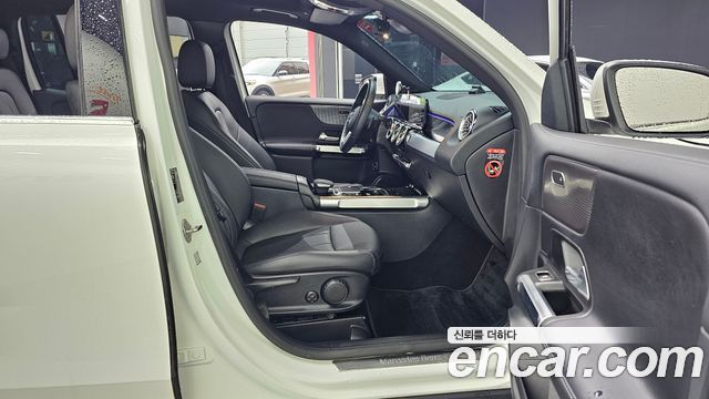 Mercedes-Benz GLB-Class (X247) GLB200 d 2022 — фото 26