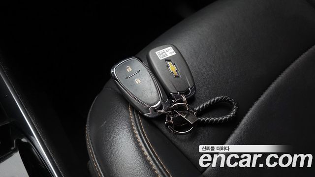 Chevrolet Trax 1.4 Premier 2019 — фото 28