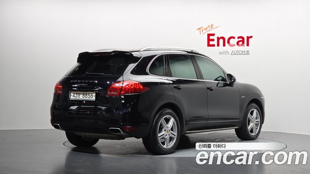 Porsche Cayenne 4.2 S Diesel 958 2013 — фото 2