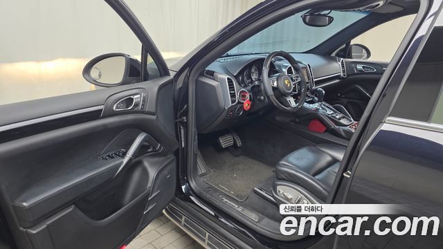 Porsche Cayenne 4.2 S Diesel 958 2013 — фото 10