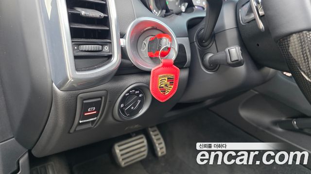 Porsche Cayenne 4.2 S Diesel 958 2013 — фото 15