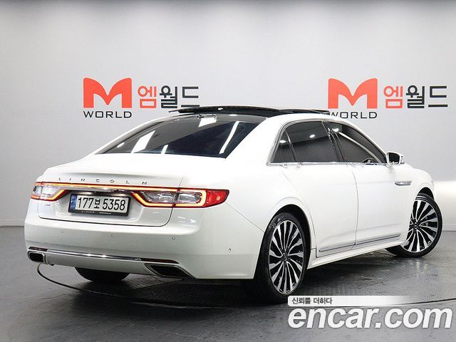 Lincoln Continental (X) 3.0 Presidential AWD 2017 — фото 3
