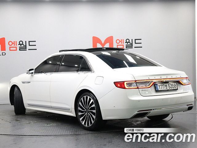 Lincoln Continental (X) 3.0 Presidential AWD 2017 — фото 4