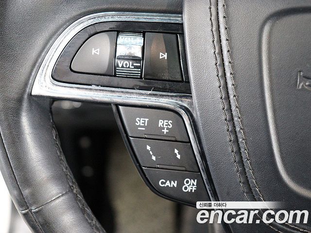 Lincoln Continental (X) 3.0 Presidential AWD 2017 — фото 10