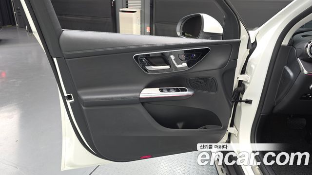 Mercedes-Benz GLC-Class (X254) GLC220 d 4MATIC 2023 — фото 24