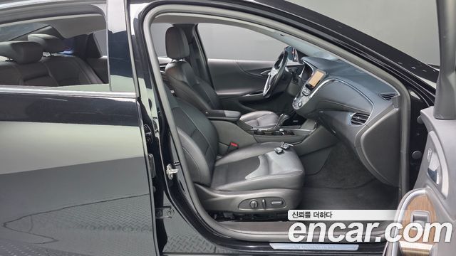 Chevrolet Malibu 1.3 Turbo Premier 2019 — фото 26