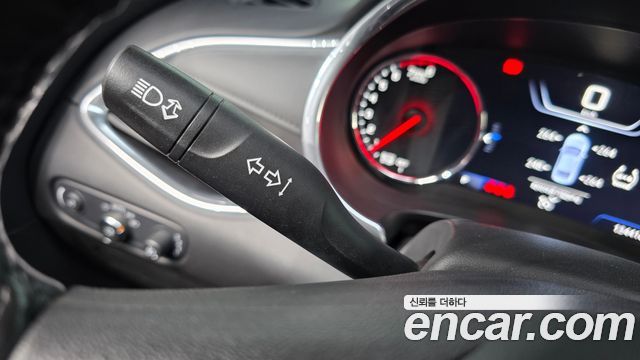 Chevrolet Malibu 1.3 Turbo Premier 2019 — фото 29