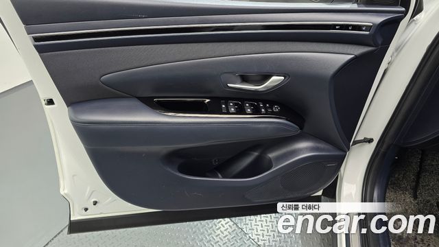 Hyundai Tucson (NX4) Gasoline 1.6 Turbo 2WD Inspiration 2023 — фото 24