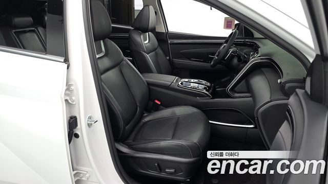 Hyundai Tucson (NX4) Gasoline 1.6 Turbo 2WD Inspiration 2022 — фото 11