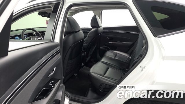 Hyundai Tucson (NX4) Gasoline 1.6 Turbo 2WD Inspiration 2022 — фото 12