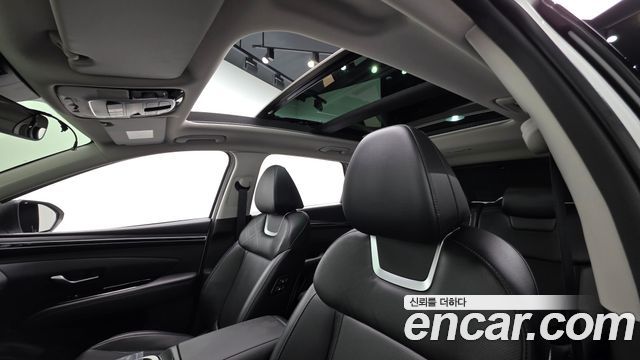 Hyundai Tucson (NX4) Gasoline 1.6 Turbo 2WD Inspiration 2022 — фото 16
