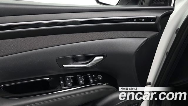 Hyundai Tucson (NX4) Gasoline 1.6 Turbo 2WD Inspiration 2022 — фото 19