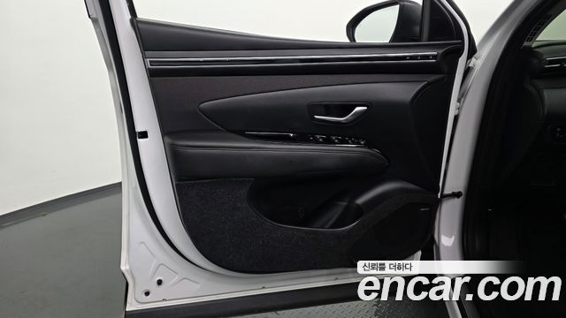 Hyundai Tucson (NX4) Gasoline 1.6 Turbo 2WD Inspiration 2022 — фото 24