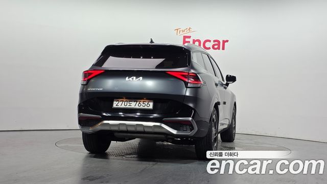 Kia Sportage (V) Gasoline 1.6 Turbo 2WD Nobleless 2022 — фото 4