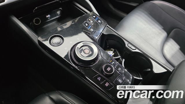 Kia Sportage (V) Gasoline 1.6 Turbo 2WD Nobleless 2022 — фото 9