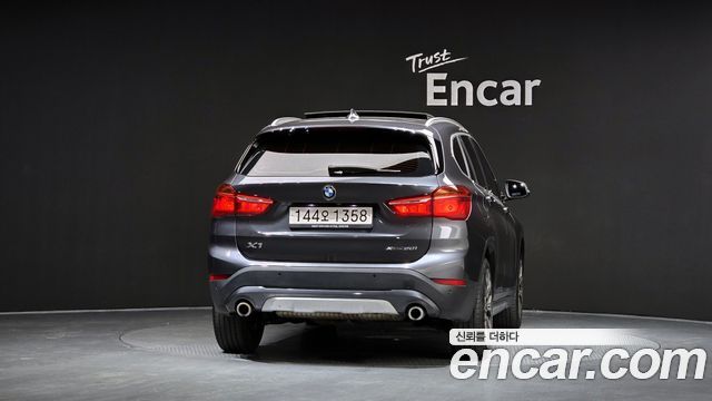 BMW X1 (F48) xDrive 20i xLine 2022 — фото 4