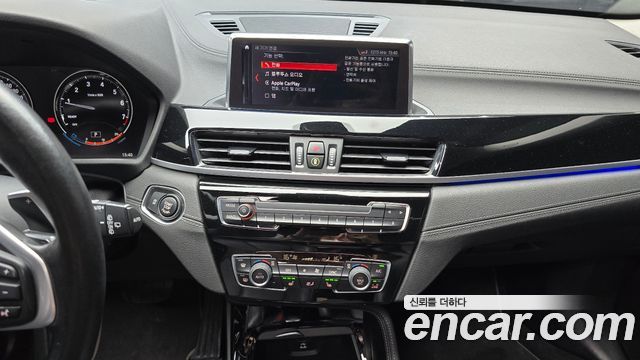 BMW X1 (F48) xDrive 20i xLine 2022 — фото 15