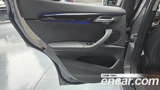 BMW X1 (F48) xDrive 20i xLine 2022 — фото 25