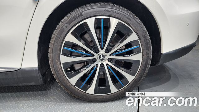 Mercedes-Benz EQE (V295) EQE350+ 2023 — фото 21