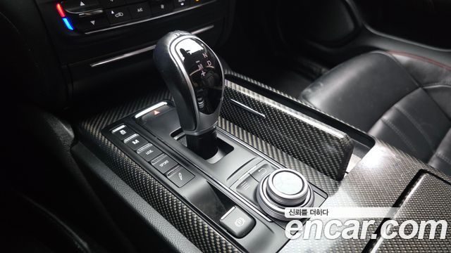 Maserati Ghibli 3.0S Q4 GranSport 3rd 2018 — фото 9