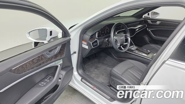 Audi A6 (C8) 45 TFSI Quattro Premium 2023 — фото 13
