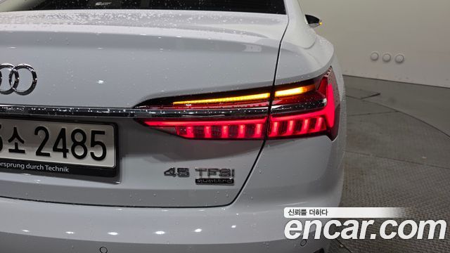 Audi A6 (C8) 45 TFSI Quattro Premium 2023 — фото 23