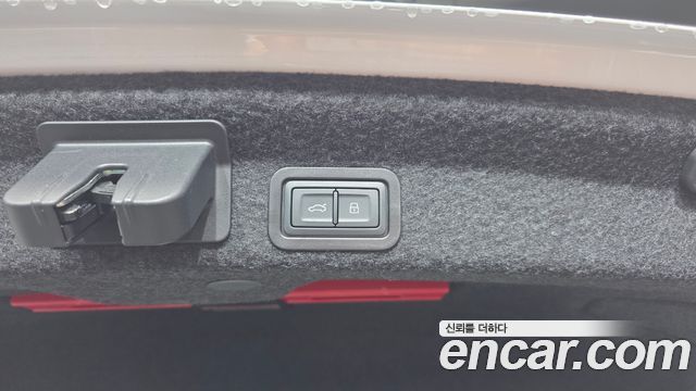 Audi A6 (C8) 45 TFSI Quattro Premium 2023 — фото 33