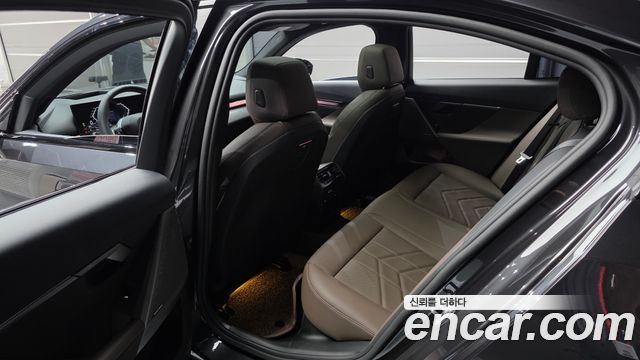 BMW 5 Series (G60) 520i M Sport 2025 — фото 12