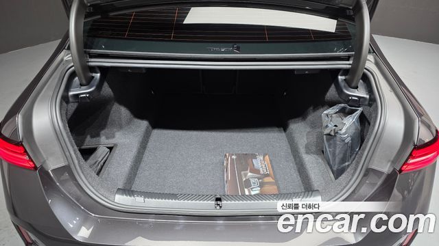 BMW 5 Series (G60) 520i M Sport 2025 — фото 18