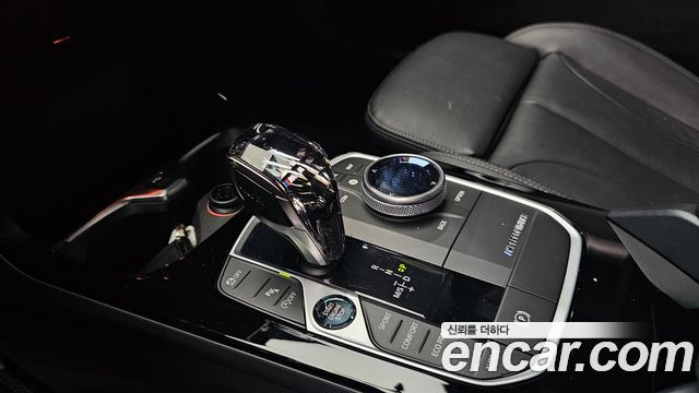 BMW 1 Series (F40) 120i M Sports 2022 — фото 9