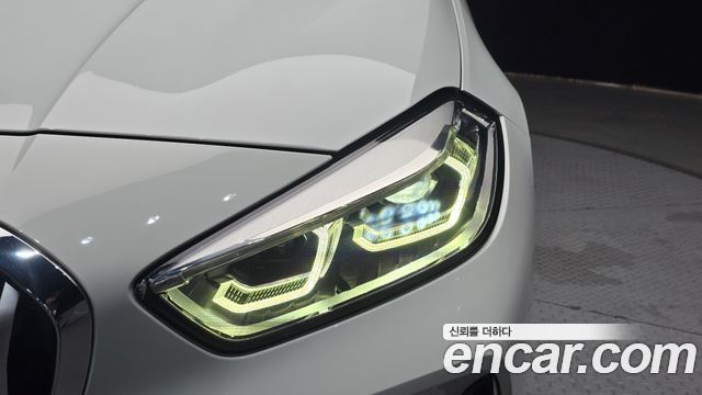 BMW 1 Series (F40) 120i M Sports 2022 — фото 22