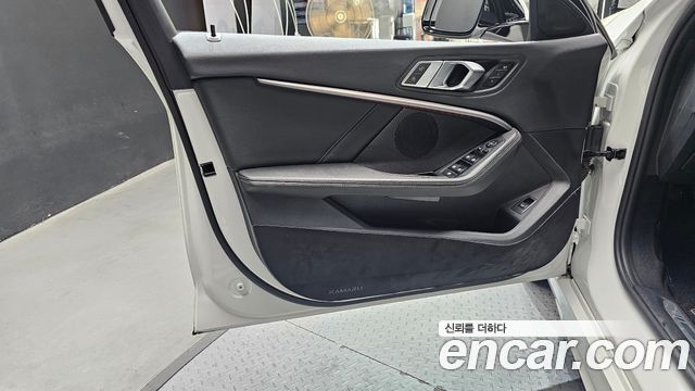 BMW 1 Series (F40) 120i M Sports 2022 — фото 24