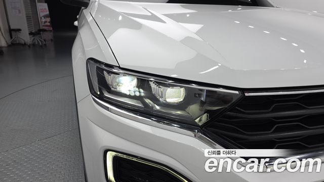 Volkswagen T-Roc 2.0 TDI Prestige 2021 — фото 22
